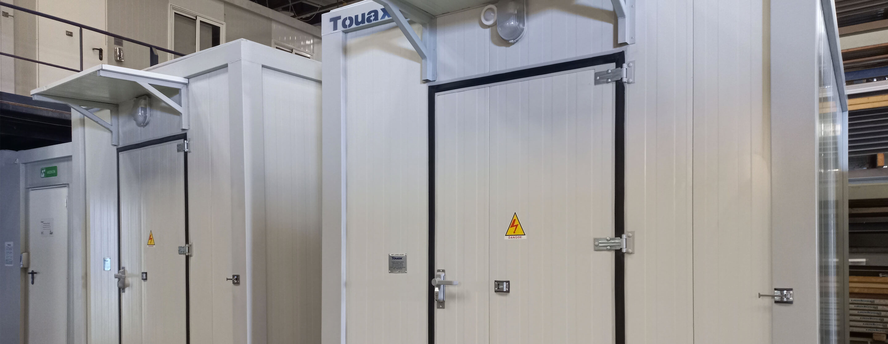 Discover our fixed and mobile shelters for all your needs